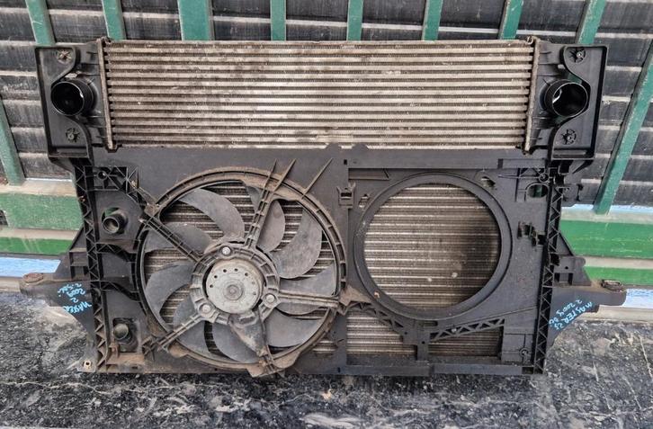 Bloc radiateur RENAULT MASTER 2 II 2.5 DCI 2009 PH3 COMPLET, Auto-onderdelen, Motor en Toebehoren, Renault, Ophalen