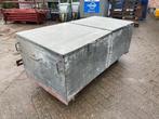 Stevige materiaalbak op wielen, Ophalen, Gebruikt