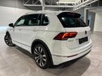 VW Tiguan R-line 4x4 - Benzine-Automaat, Auto's, Automaat, 4 cilinders, Start-stop-systeem, Wit