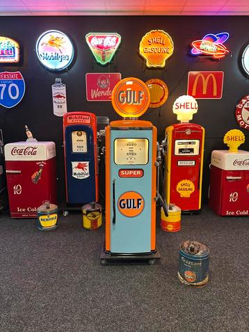 Prachtige Benzinepomp Tokheim P300 Gulf Design beschikbaar voor biedingen