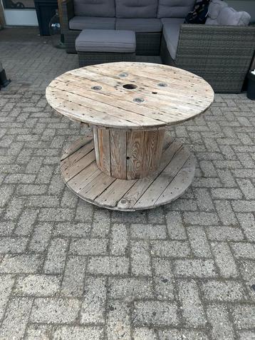 Kabelhaspel salontafeltje beschikbaar voor biedingen