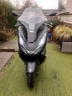 SCOOTER  HONDA 125 PCX, Fietsen en Brommers, Ophalen, Overige modellen, 125 cc, Zo goed als nieuw
