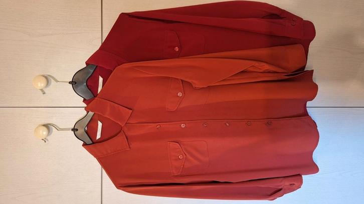 Set van 2 dames blouses rood en koraal maat 40 bust 88 cm, Kleding | Dames, Blouses en Tunieken, Zo goed als nieuw, Maat 38/40 (M)