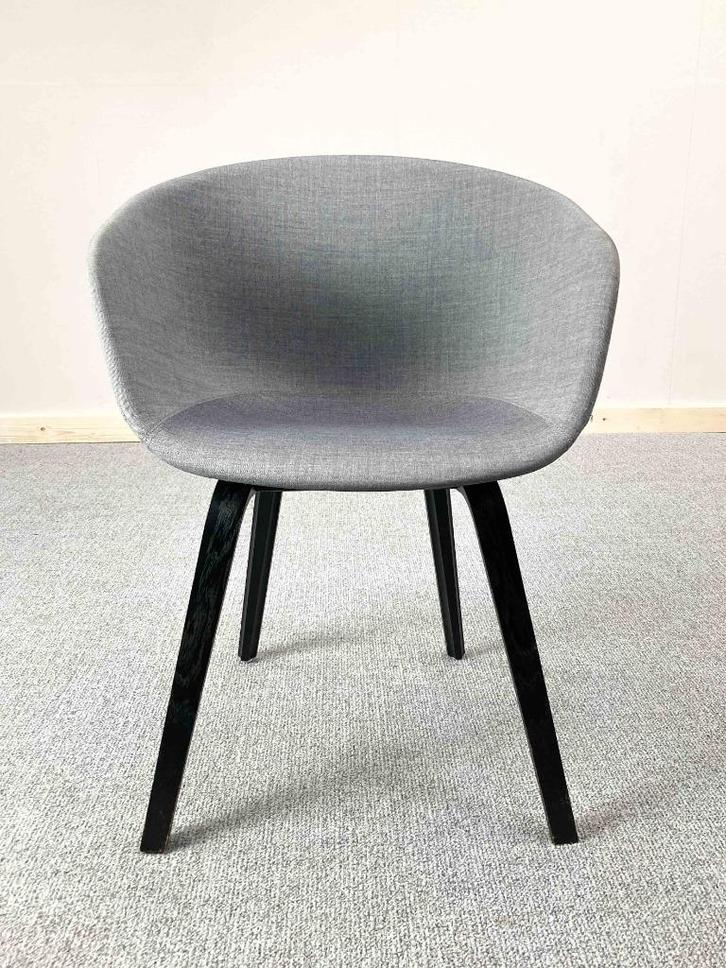 HAY AAC23 chair, Huis en Inrichting, Stoelen, Gebruikt, Eén, Hout, Kunststof, Grijs, Ophalen