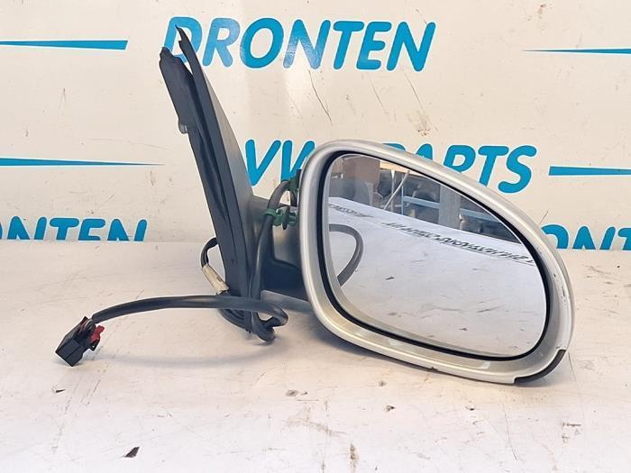 Buitenspiegel rechts van een Volkswagen Golf, Auto-onderdelen, Spiegels, Volkswagen, Gebruikt, 3 maanden garantie, Ophalen of Verzenden