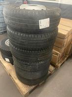 Zes Nissan Cabstar wielen, Enlèvement