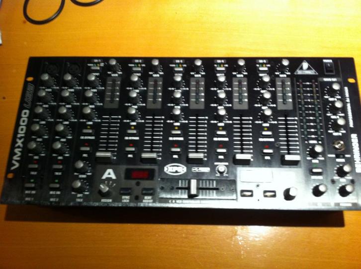 mengpaneel, Muziek en Instrumenten, Mengpanelen, Zo goed als nieuw, 5 tot 10 kanalen, Microfooningang, Ophalen