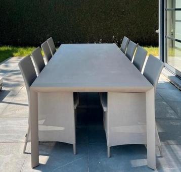 MEUBILI Exclusieve set aluminium tafel 8 fauteuils MEUBILI beschikbaar voor biedingen