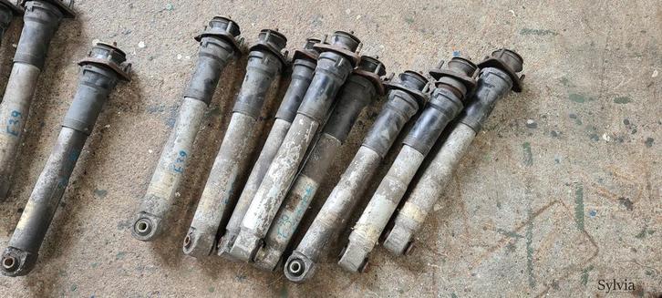 Veerpoot Schokdemper achter BMW 5 serie E39 touring, Auto-onderdelen, Ophanging en Onderstel, Gebruikt, Ophalen of Verzenden