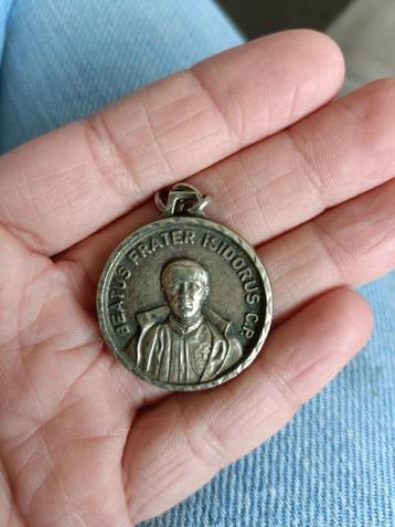 Medaille  beschikbaar voor biedingen