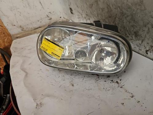 Koplamp rechts van een Volkswagen Golf, Auto-onderdelen, Verlichting, Volkswagen, Gebruikt, 3 maanden garantie, Ophalen of Verzenden