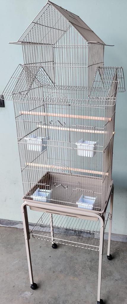 Cage à perroquets Princess Deluxe, Animaux & Accessoires, Oiseaux | Cages & Volières, Neuf, Cage à oiseaux, Métal, Enlèvement ou Envoi
