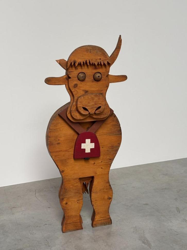 Authentieke houten koe – handgemaakt decoratief stuk 1970, Antiek en Kunst, Antiek | Woonaccessoires, Ophalen