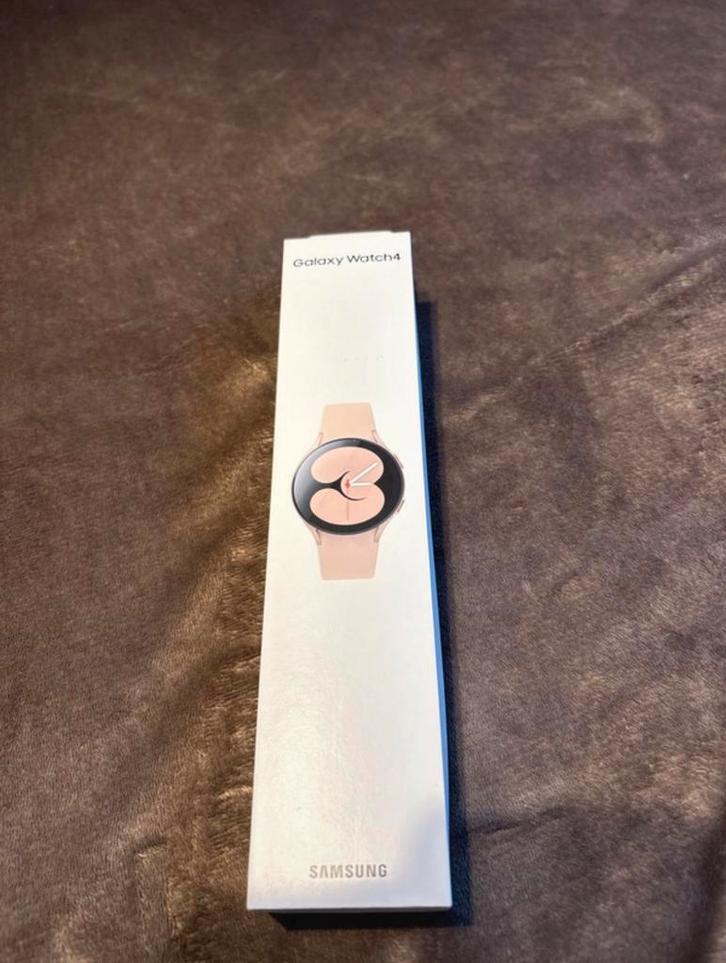 Samsung Galaxy Watch 4 horloge, Handtassen en Accessoires, Horloges | Dames, Gebruikt, Polshorloge, Overige merken, Overige materialen