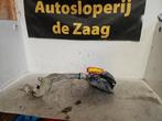 Ruitensproeiertank voor van een Peugeot 2008, Ophalen of Verzenden, 3 maanden garantie, Gebruikt, Peugeot