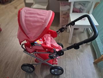 Poppenwagen  beschikbaar voor biedingen
