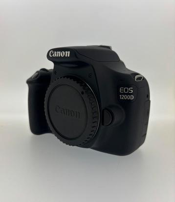 Canon EOS 1200D DSLR Camera beschikbaar voor biedingen