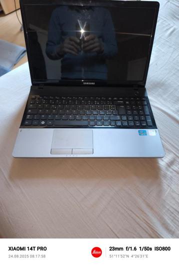 Laptop Samsung NP300E5A beschikbaar voor biedingen