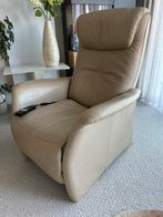 Lederen elektrische relax zetel modern, Huis en Inrichting, Fauteuils, Ophalen, Minder dan 75 cm, Leer, Zo goed als nieuw