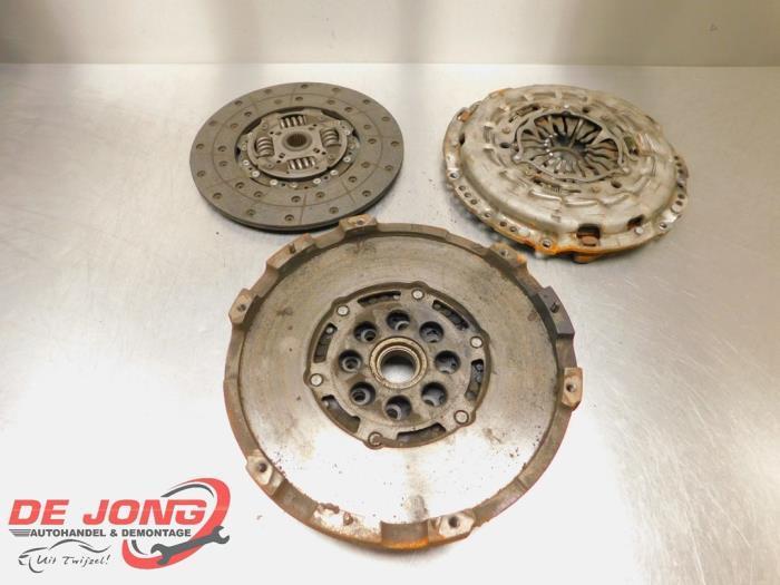 Dubbele massa vliegwiel van een Ford Transit, Auto-onderdelen, Motor en Toebehoren, Ford, Gebruikt, 3 maanden garantie, Ophalen of Verzenden