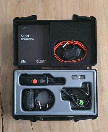 DOGTRA 600 TRAININGSHALSBAND voor 2 HONDEN beschikbaar voor biedingen