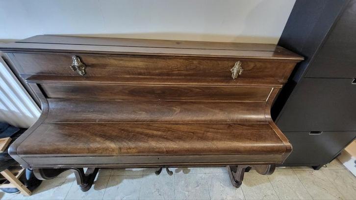 Antieke Érard rechtopstaande piano — eremedaille 1855, meubi, Muziek en Instrumenten, Piano's, Gebruikt, Piano, Bruin, Ophalen