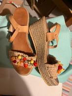 Sandales compensées, Bruin, Zo goed als nieuw, Hush Puppies, Sandalen of Muiltjes