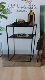Zwart metalen tafeltje, Huis en Inrichting, Tafels | Sidetables, Ophalen of Verzenden, Nieuw
