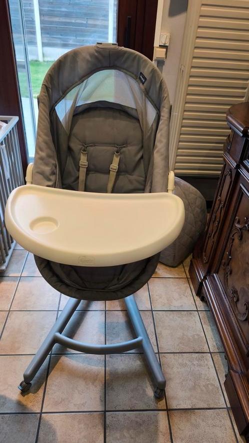 Kindereetstoel of wiegje, Kinderen en Baby's, Kinderstoelen, Zo goed als nieuw, Ophalen