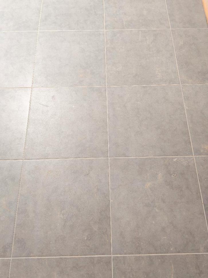 Carrelage de sol Porcelanosa, Bricolage & Construction, Planches & Dalles, Neuf, Dalles, Autres matériaux, Moins de 50 cm, 30 cm ou plus