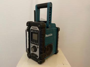 Werfradio Makita BMR102 - bouwradio beschikbaar voor biedingen