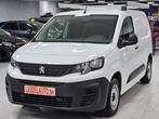 Peugeot Partner 1.2i L1 3Places Attache Sensors Clim Blue Lo, Auto's, Bestelwagens en Lichte vracht, 121 g/km, 4 deurs, Stof, Gebruikt
