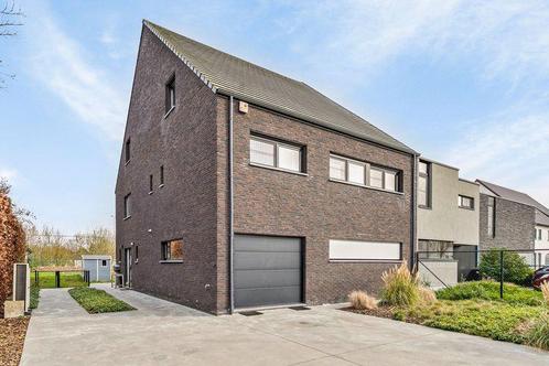 Ruime instapklare woning te Sint-denijs-Westrem, Immo, Huizen en Appartementen te koop, Gent, 500 tot 1000 m², Woning met bedrijfsruimte