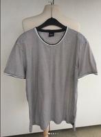 Gestreepte T-shirt heren Hugo Boss, Kleding | Heren, T-shirts, Maat 52/54 (L), Wit, Ophalen of Verzenden, Zo goed als nieuw