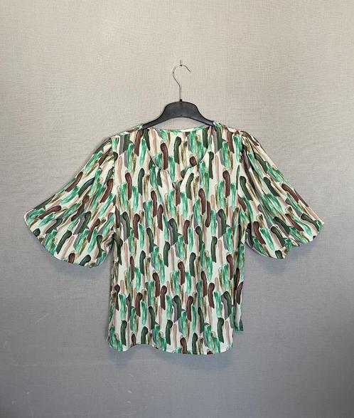 Blouse met pofmouwen en kleurrijk motief in aardse tinten (L, Kleding | Dames, Blouses en Tunieken, Nieuw, Maat 42/44 (L), Groen