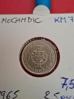 Mozambique 2,5 escudo  1965 km78 unc, Postzegels en Munten, Ophalen of Verzenden