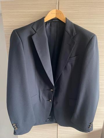 Blauwe Blaser beschikbaar voor biedingen