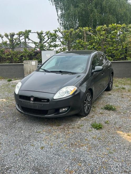 FIAT BRAVO 103.000km prete à immatriculer, Auto's, Fiat, Bedrijf, Bravo, Diesel, Euro 4, Handgeschakeld, Ophalen