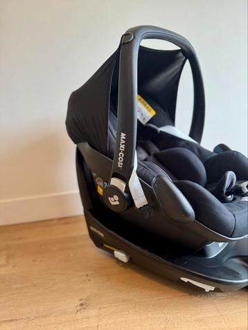 Maxi cosi + base isofix, Enlèvement, Comme neuf, Isofix