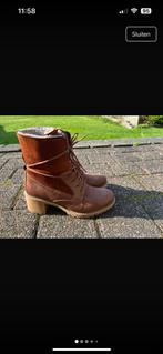 Tamaris veterlaarsjes / winter boots maat 38 karamelkleur, Bruin, Lage of Enkellaarzen, Gedragen, Ophalen