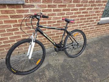 8 fiestsen dames fiets heren fiets sport fiets beschikbaar voor biedingen
