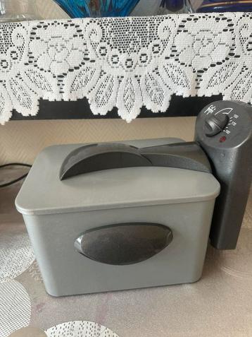 Frifri 4L friteuse beschikbaar voor biedingen