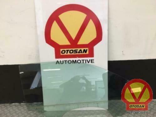 audi a3 1.6 tdi 3 deurs ruit raam rechts voor deur, Auto-onderdelen, Ruiten en Toebehoren, Audi, Gebruikt