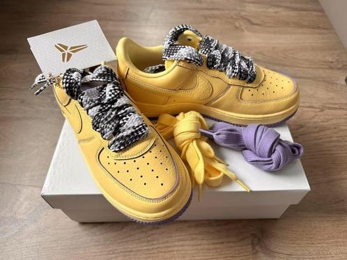 Kobe Bryant x Nike Air Force 1 Low Mamba Mentality EU 39, Kleding | Heren, Schoenen, Nieuw, Sneakers, Overige kleuren, Ophalen of Verzenden