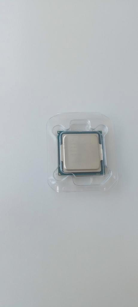 Intel core i3 6100, Computers en Software, Processors, Gebruikt, Ophalen of Verzenden