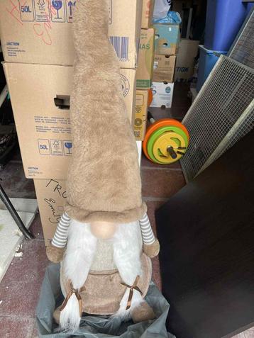 Kerst grote Gnomen beschikbaar voor biedingen