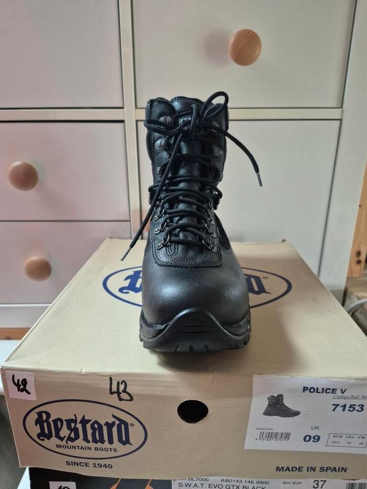 Bottines Bestard Police V Neuves P43, Kleding | Heren, Schoenen, Nieuw, Boots, Zwart, Ophalen of Verzenden
