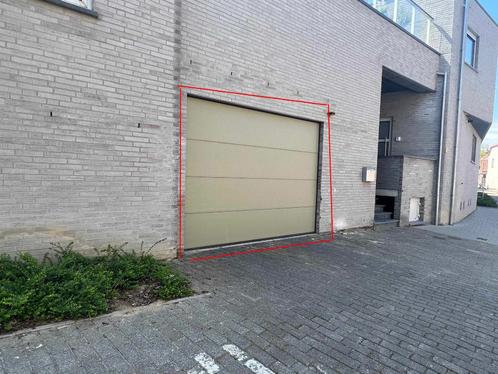 Overdekte parkeerplaats in Zaventem 1932, Immo, Garages en Parkeerplaatsen, Brussel