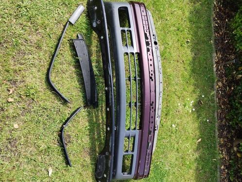 bmw e36 sedan voorbumper met fatlip, Auto-onderdelen, Carrosserie, Bumper, BMW, Gebruikt, Ophalen