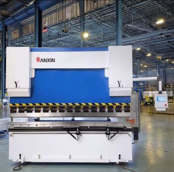 Industriële Hydraulische Persrem CNC Plaatbuigmachine TP10S beschikbaar voor biedingen